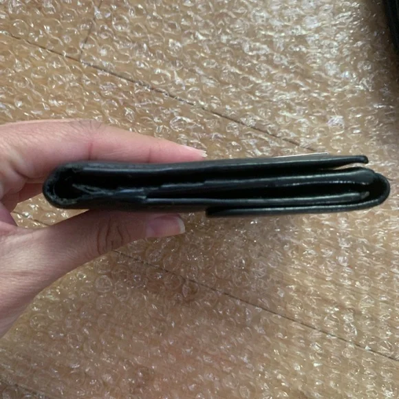 Gucci 2 in 1 compact wallet - Picture 7 of 9